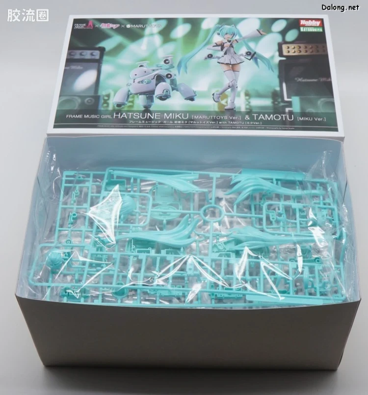 FAG FRAME MUSIC GIRL 初音未来[MARUTTOYS Ver.] with TAMOTU[未来Ver.] - 图片
